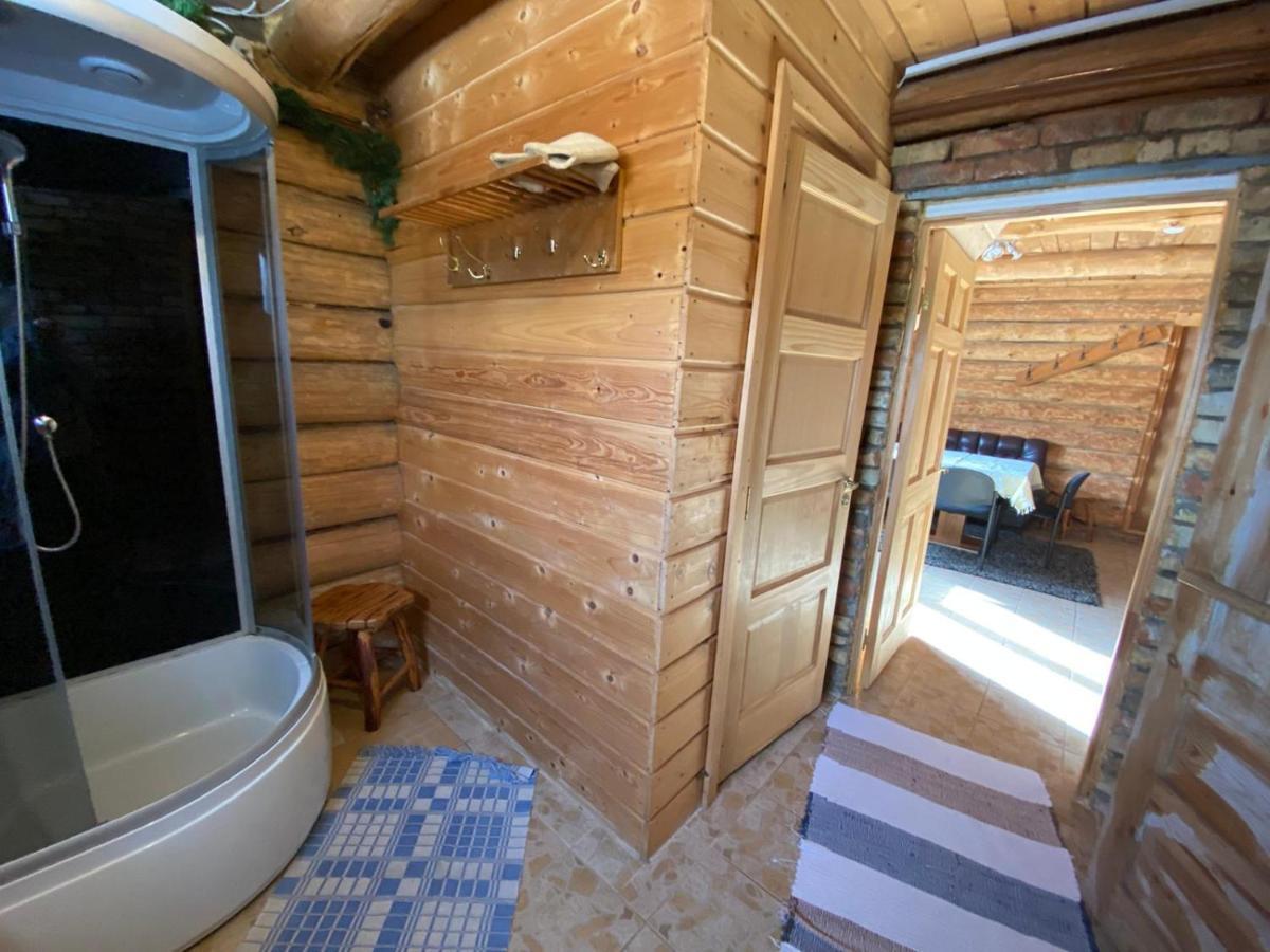 Avoti Guest House Jurkalne Eksteriør bilde